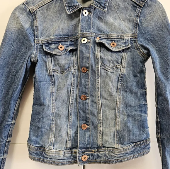 H&M Cropped Jean Jacket - Picture 3 of 11
